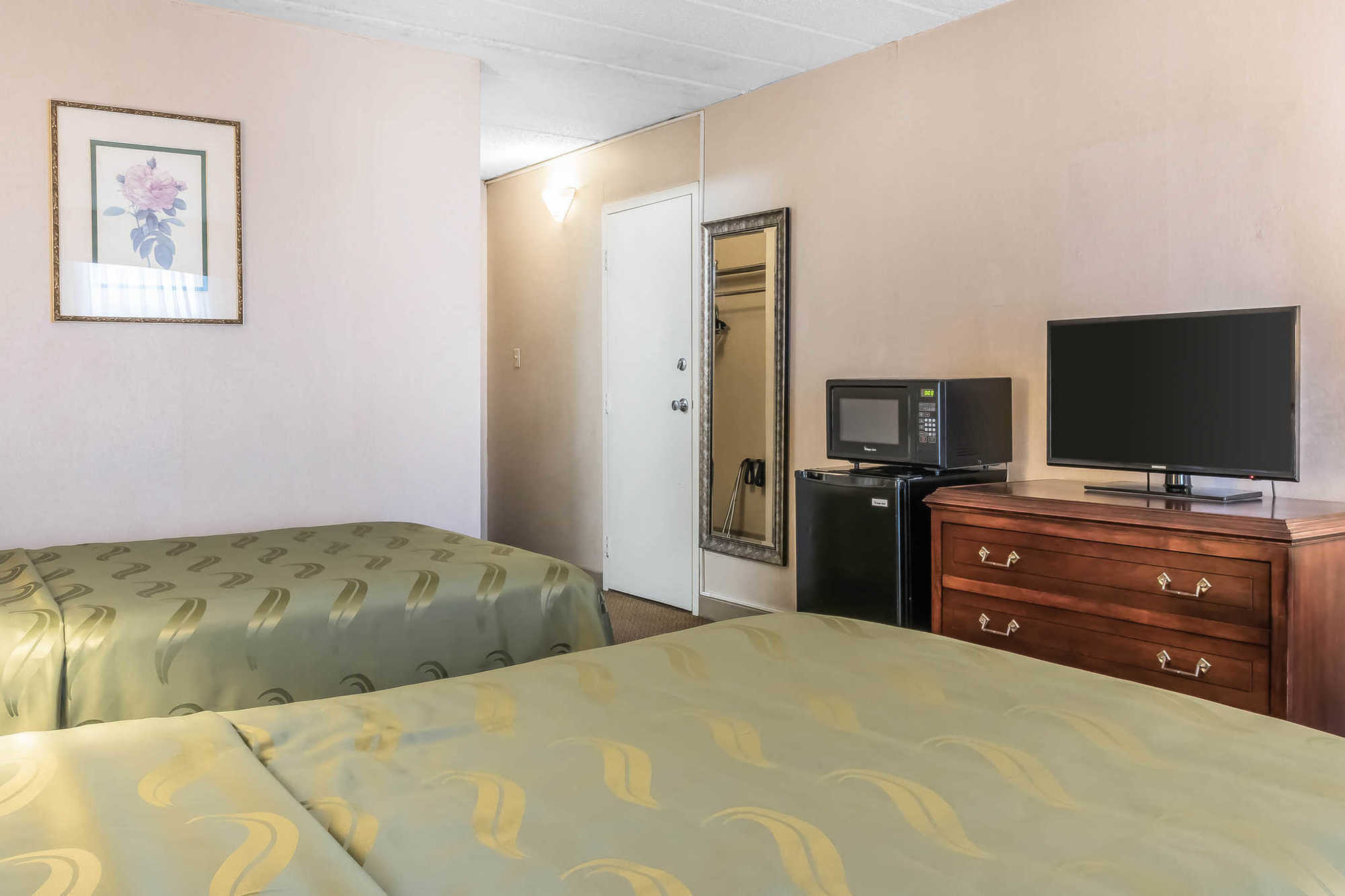 Baymont By Wyndham Milesburg Quarto foto